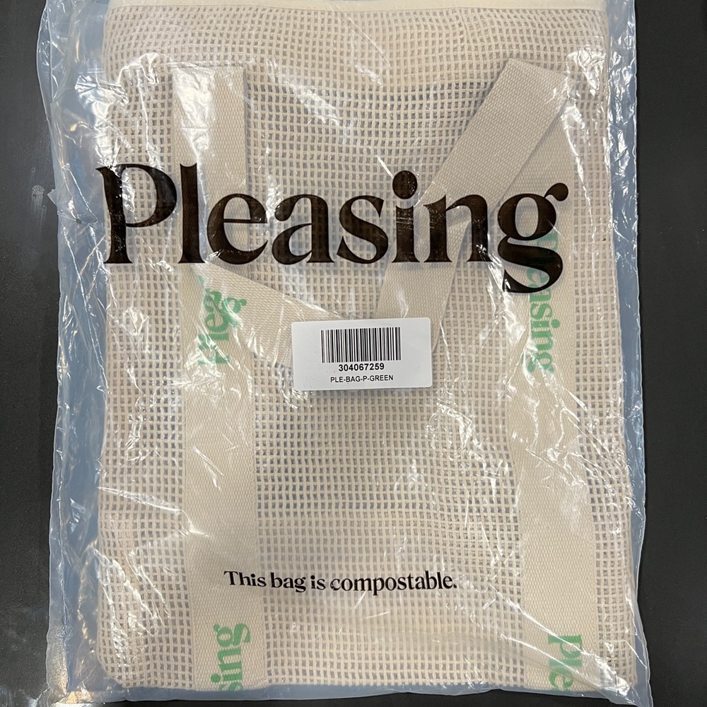 Harry Styles Pleasing Bag in Green